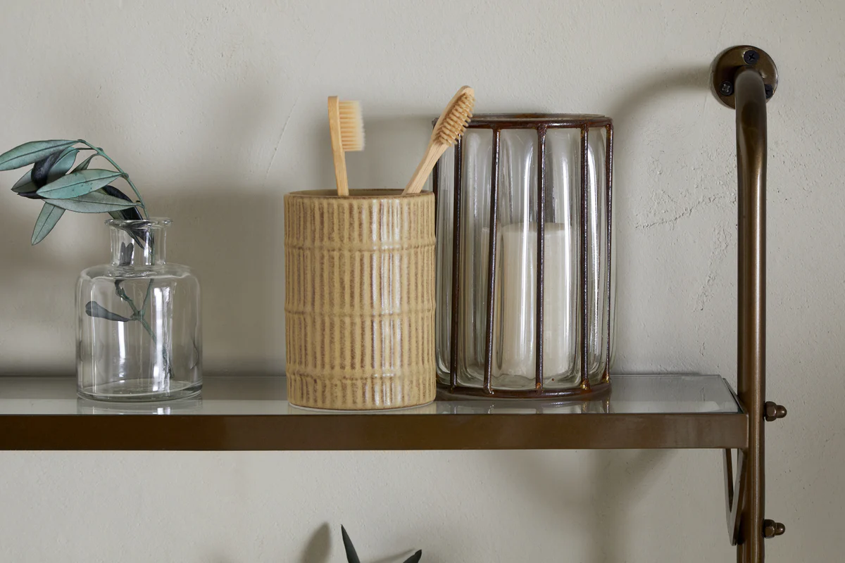 Karura Wall Shelves with Towel Rail - Antique Brass - Image 4