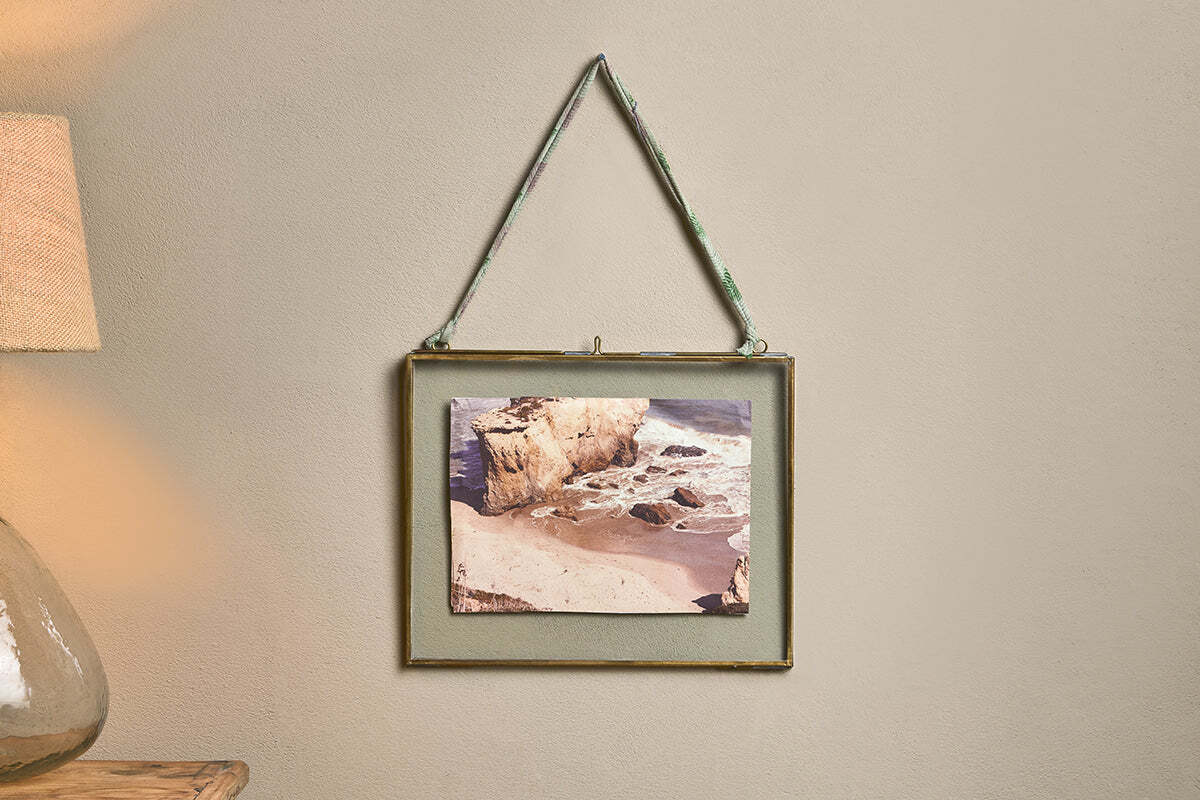 Kiko Brass Frame - Image 8