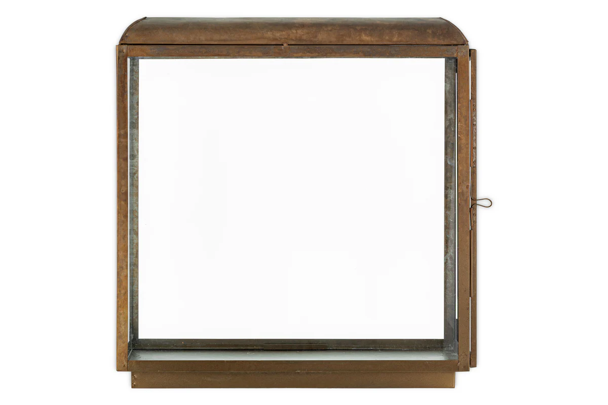 Kiwanda Tall Lantern - Antique Brass - Image 8