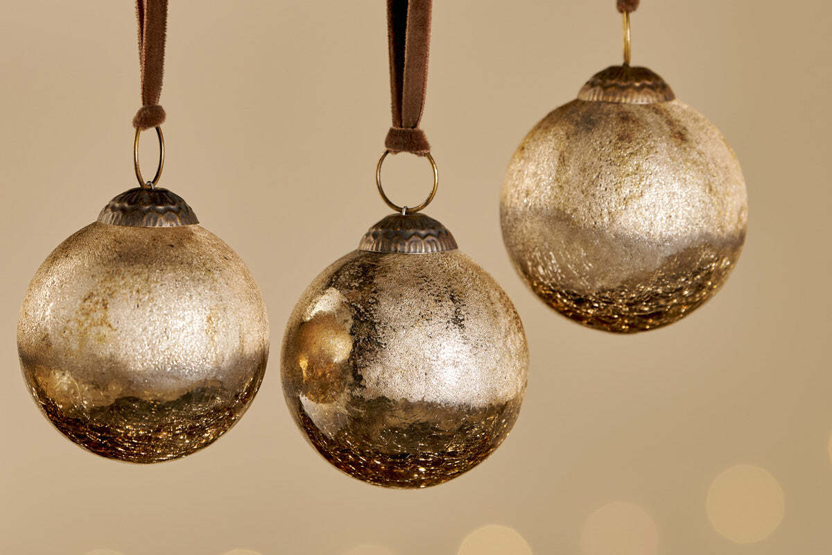 Konara Baubles - Gold Crackle (Set of 4) - Image 2