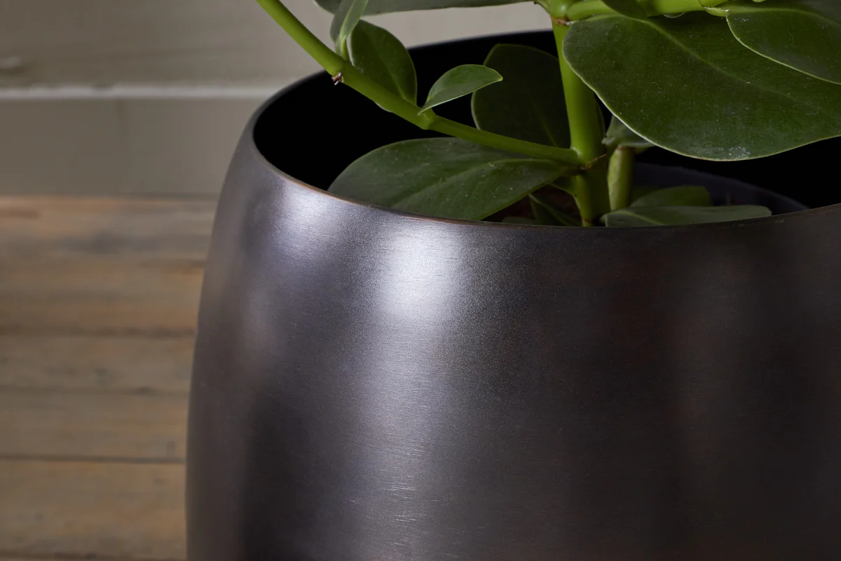 Maliki Plant Pot - Aged Bronze - Image 10