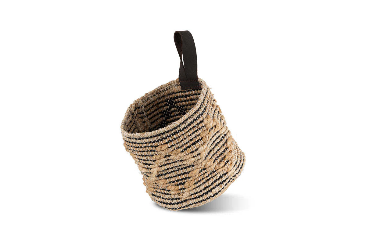 Mannu Cotton & Hemp Wall Hung Basket - Natural & Black - Image 11