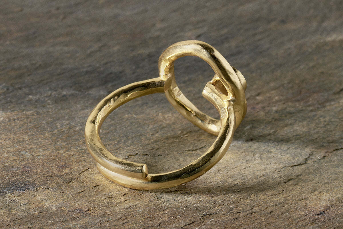 Mari Labradorite Ring - Gold - Image 3