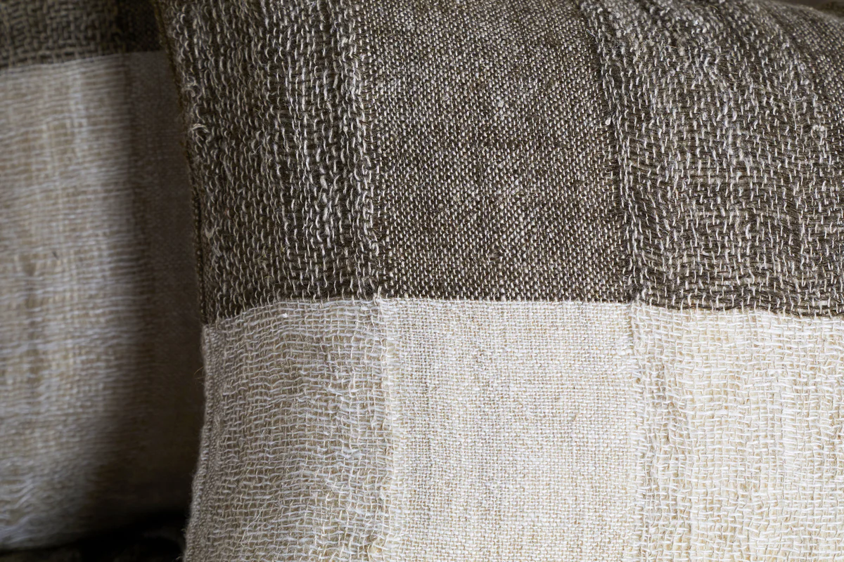 Munir Linen Cushion Cover - Charcoal - Image 5