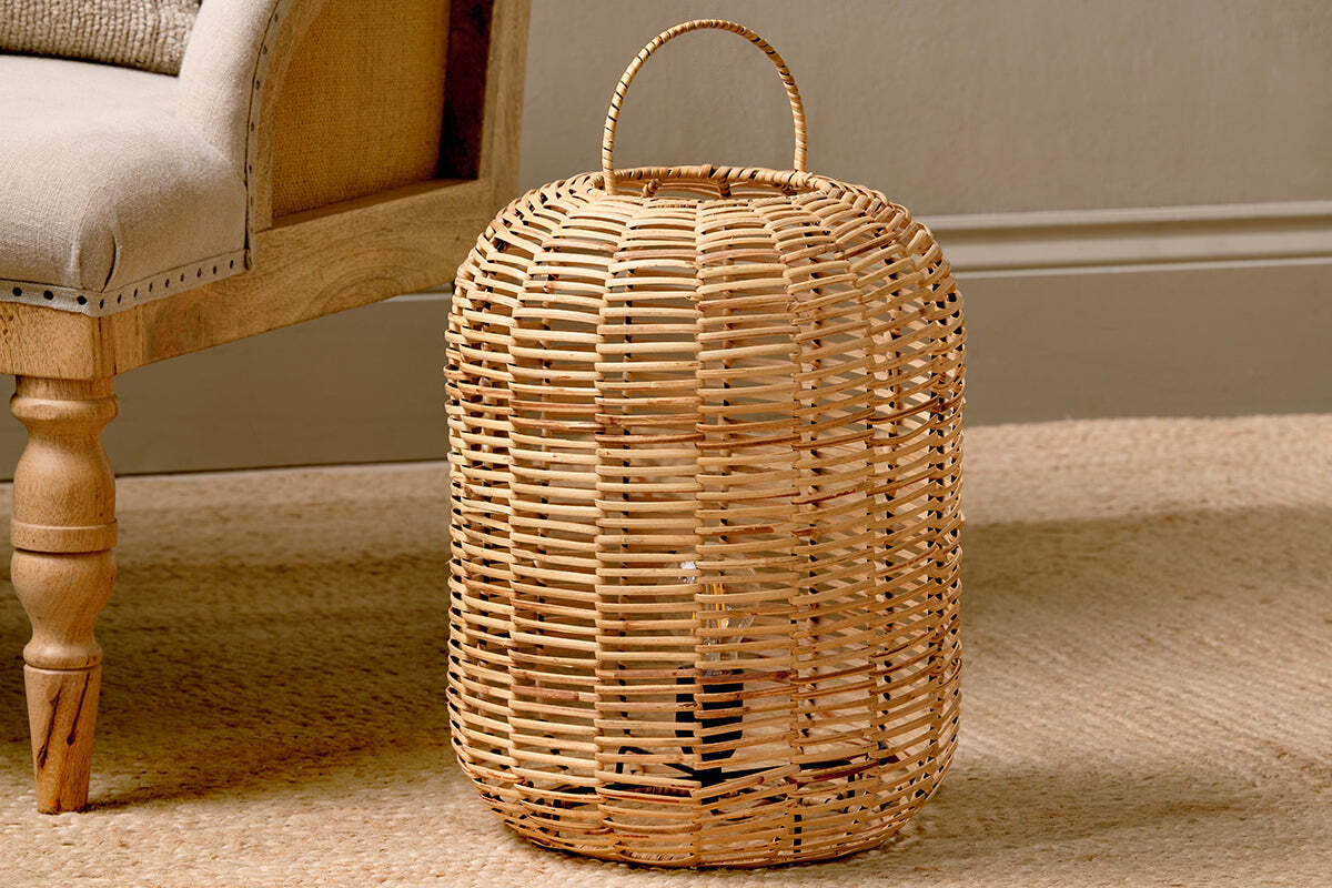 Noko Rattan Lamp - Image 3