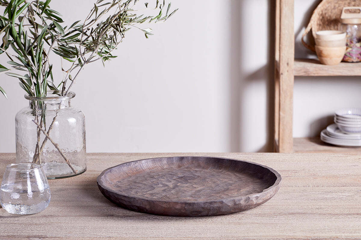 Nyati Mango Wood Etched Round Tray - Dark - Image 4