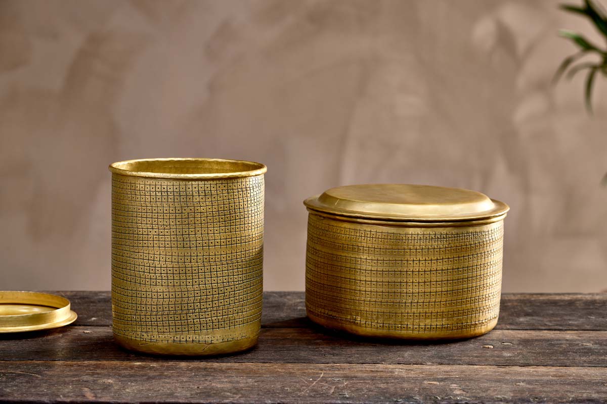 Tembesi Etched Pot - Wide - Image 3