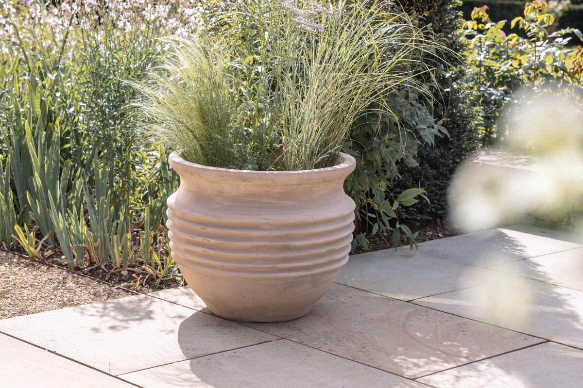 Ullu Terracotta Planter - Terracotta - Image 3